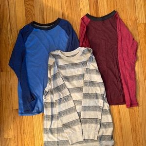 3 long sleeve t-shirts